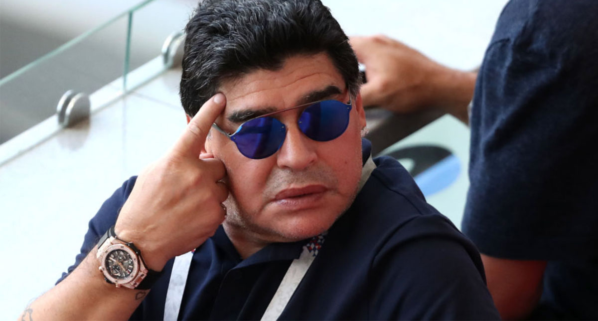 Maradona califica de robo la victoria de Inglaterra sobre Colombia