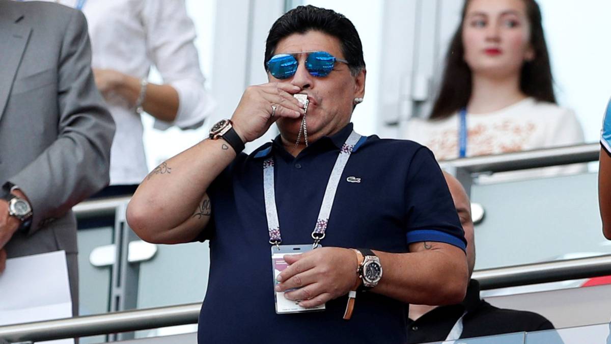Maradona califica de robo la victoria de Inglaterra sobre Colombia - maradonaint