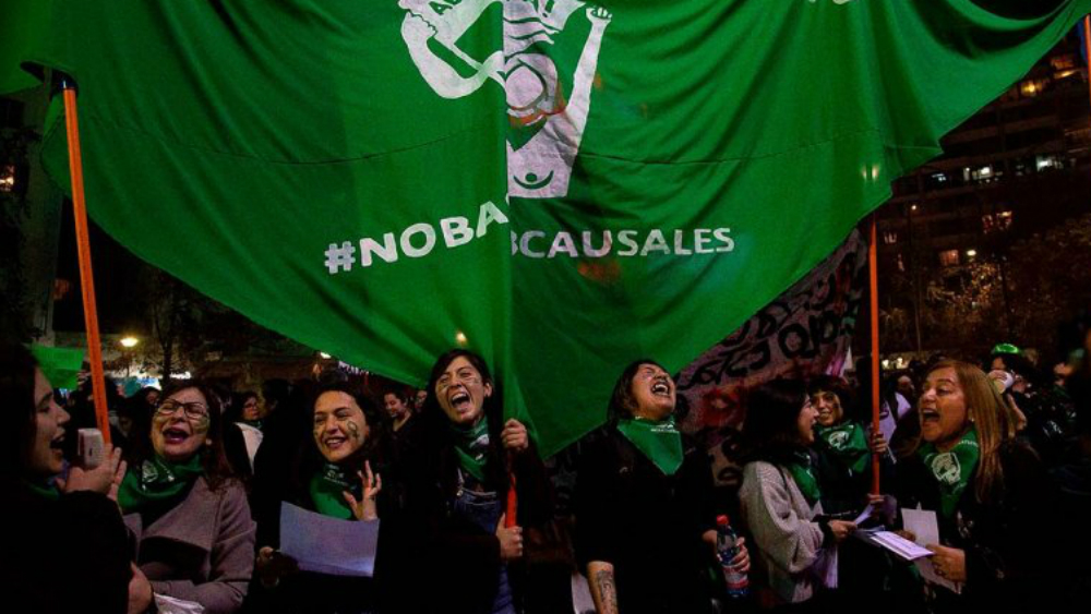 Indignación en Chile por ataque a tres mujeres durante marcha feminista - marcha-femenista-chile