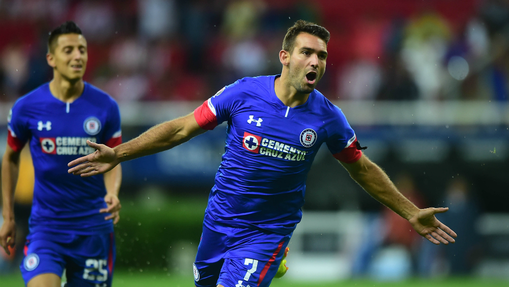 Cruz Azul es líder general y Chivas suma segunda derrota