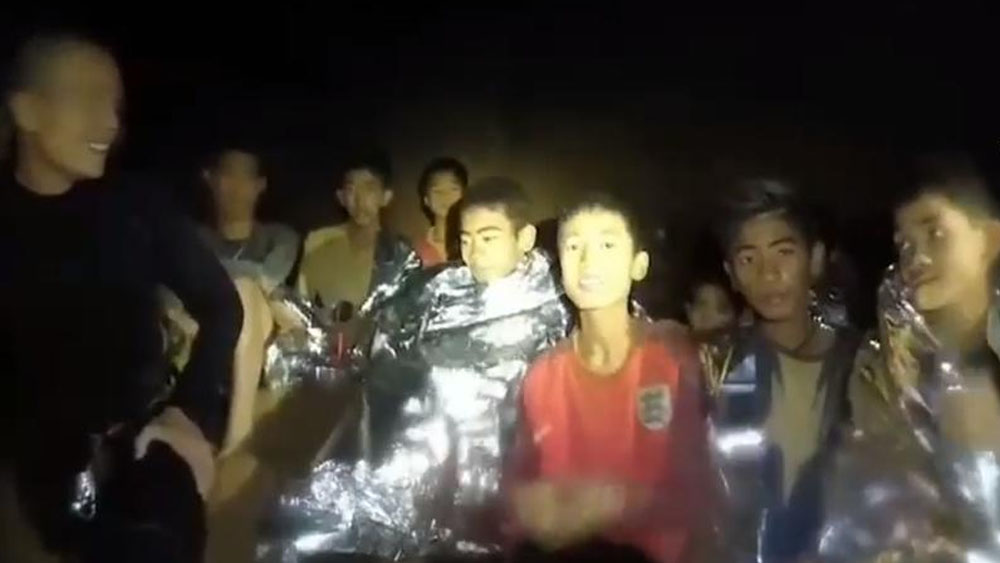 FIFA invita a niños atrapados en cueva de Tailandia a final del Mundial
