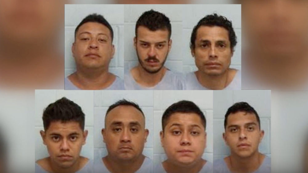 #Video Así intentaron asaltar siete mexicanos una joyería en Texas #Video Así intentaron asaltar siete mexicanos una joyería en Texas