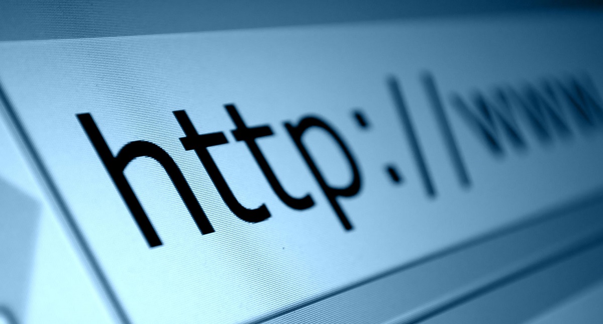 Mexicanos navegan en internet siete horas al día