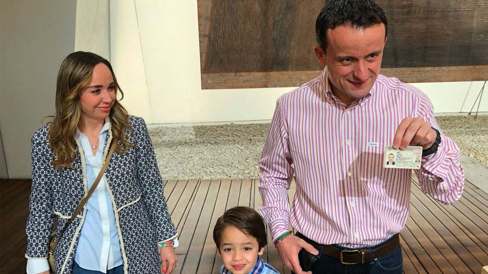 Mikel Arriola vota en Miguel Hidalgo