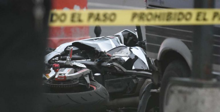 Muere motociclista tras chocar contra árbol en Tlalpan - motociclista-coyoacan1