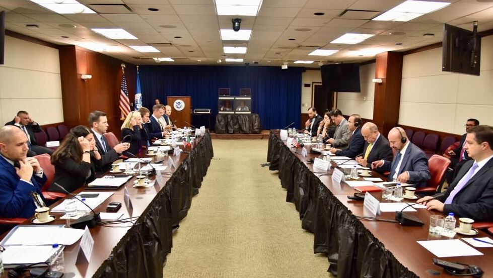 México y EE.UU. establecen compromisos de seguridad y migración - navarreteint