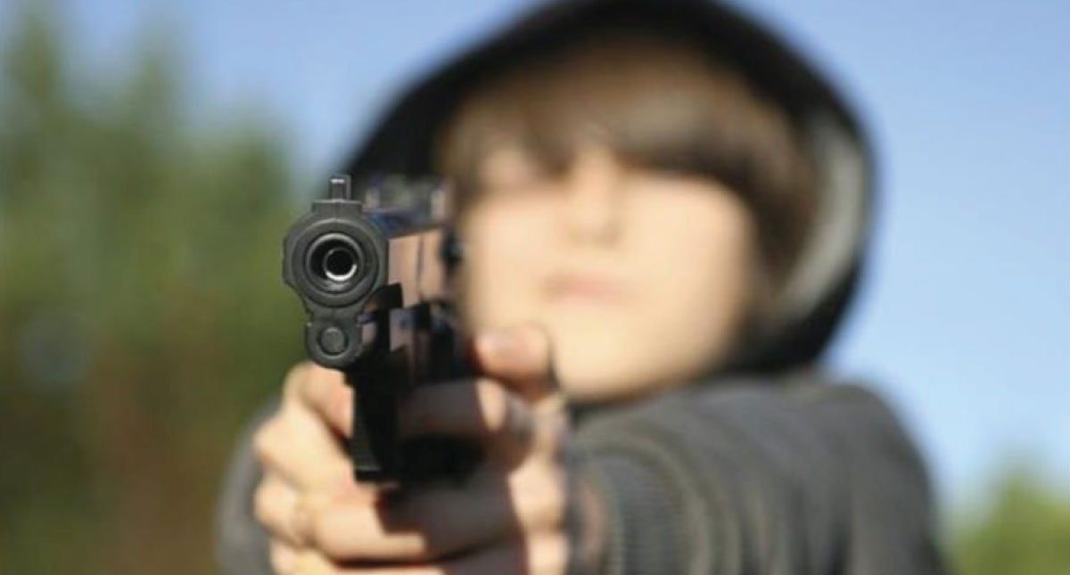 Niño de cuatro años mata a su prima de dos con una pistola