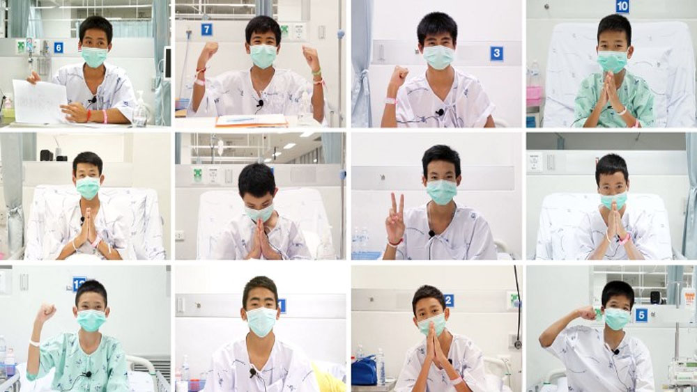 Niños tailandeses hablan por primera vez tras rescate