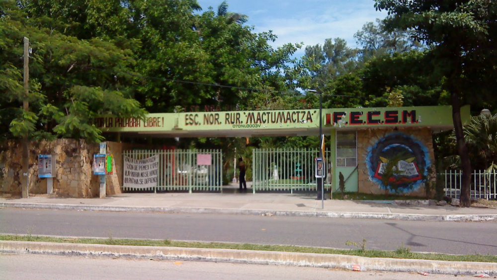 Vinculan a proceso a director de Normal Mactumactzá en Chiapas