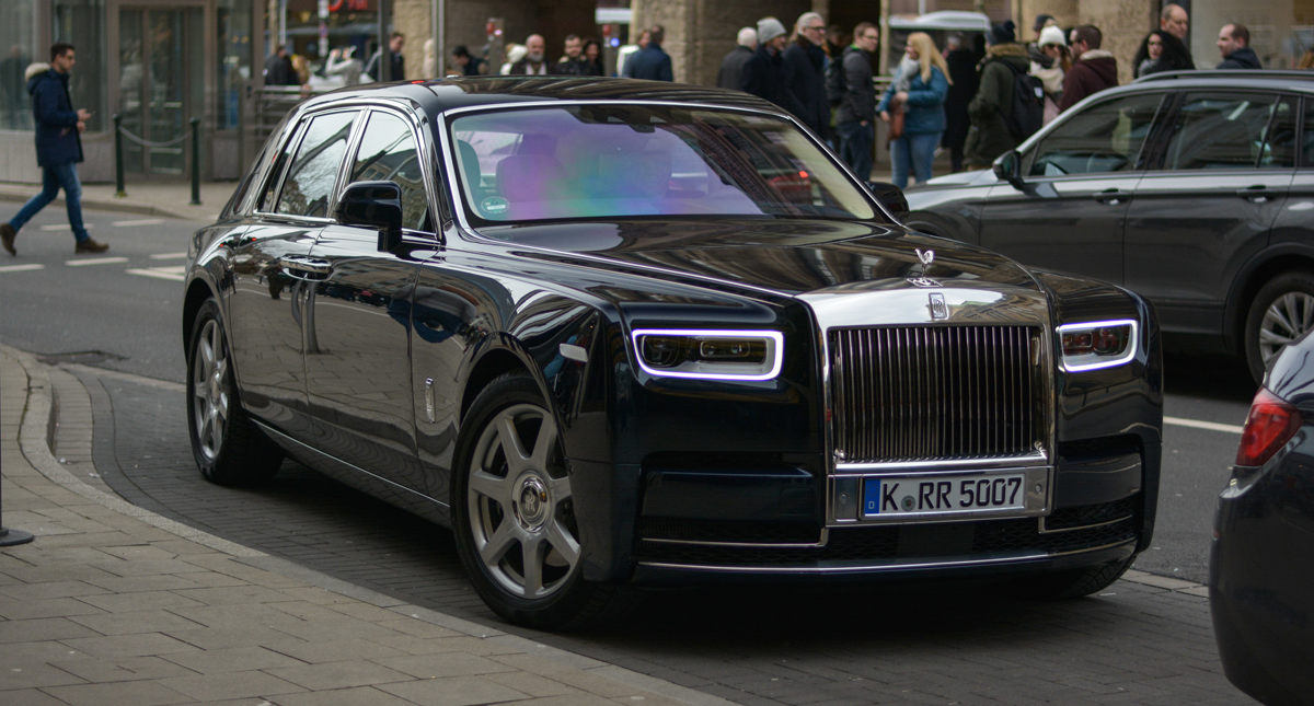 ¿Cómo es la limusina presidencial de Vladimir Putin? - phantom-viii-rolls-royce