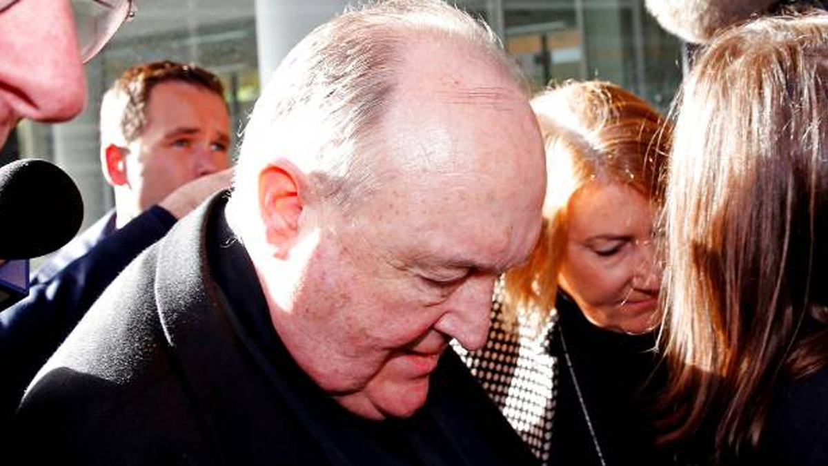 Dan 12 meses de cárcel a arzobispo australiano por encubrir abusos - philip-wilson-encubrimiento-abusos