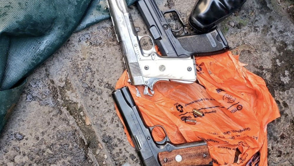 Marino se enfrenta a tres asaltantes en calles de Xochimilco