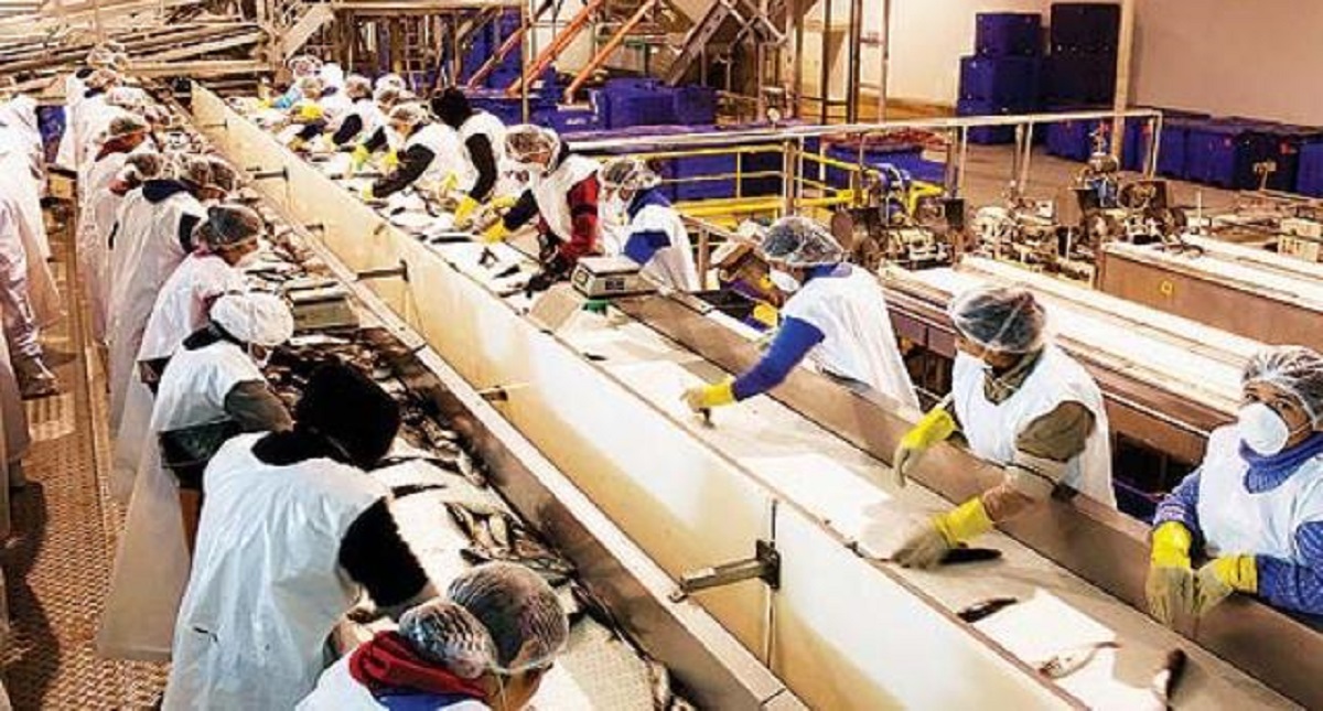 Política comercial de Trump eleva costos y da problemas a manufactureras