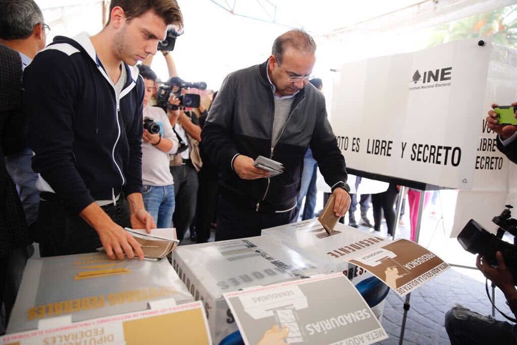 Jornada electoral transcurre en paz y de forma copiosa: Navarrete Prida - prida-voto