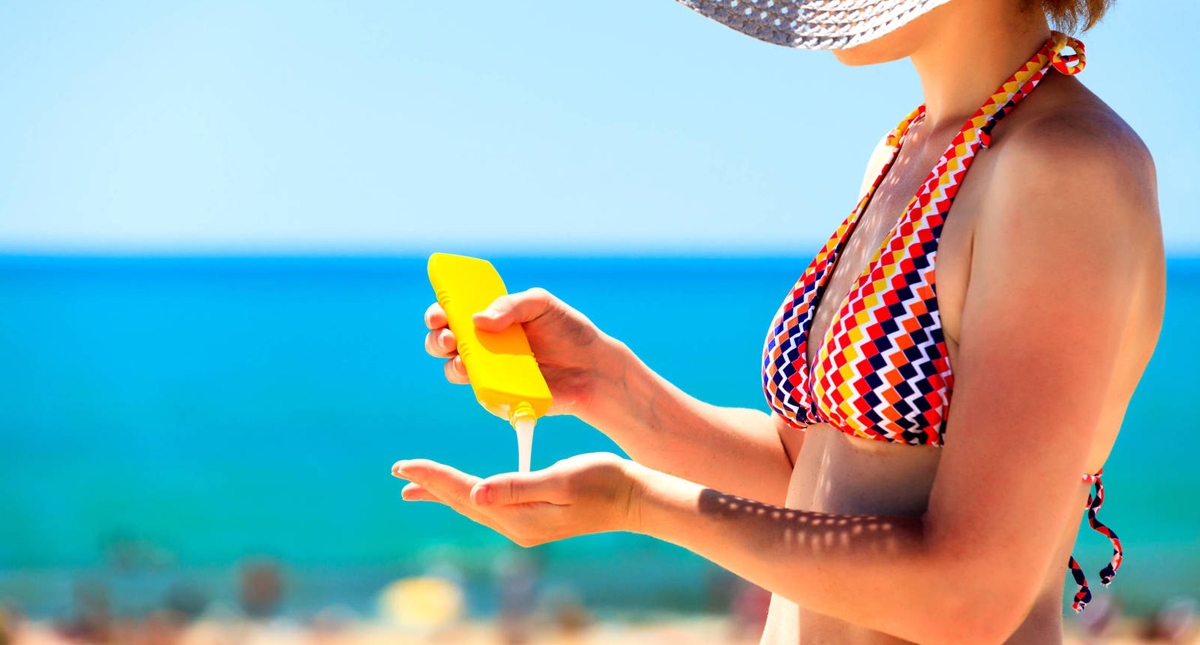 ¿Cuánto protector solar se debe aplicar en el cuerpo?