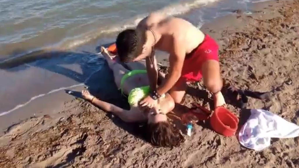 ¿Qué hacer cuando alguien se ahoga? - que-hacer-cuando-alguien-se-ahoga1