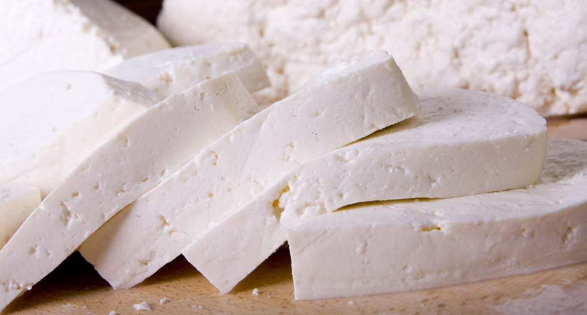 Hospitalizan a 12 personas en Juchitán por consumir queso