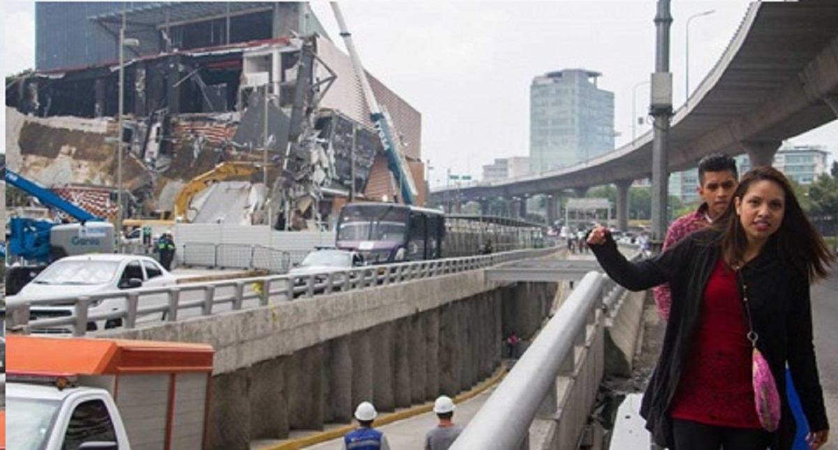Reabren parcialmente la circulación frente a Artz Pedregal - reabren-parcialmente-la-circulacion-frente-a-plaza-artz-pedregal