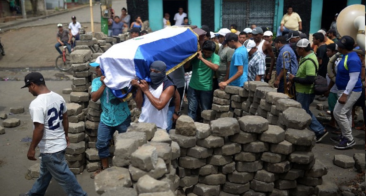 Continúa ola de violencia en Nicaragua; EE.UU. hace advertencia a Ortega