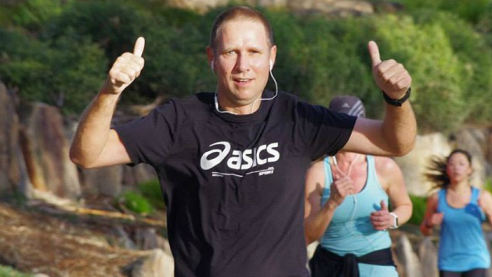 Muere padre del doctor que ayudó a salir a equipo de futbol de cueva en Tailandia - richard-harry-harris-2