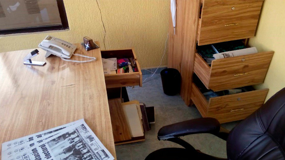 Roban oficinas de periódico Cambio 21 en Hidalgo