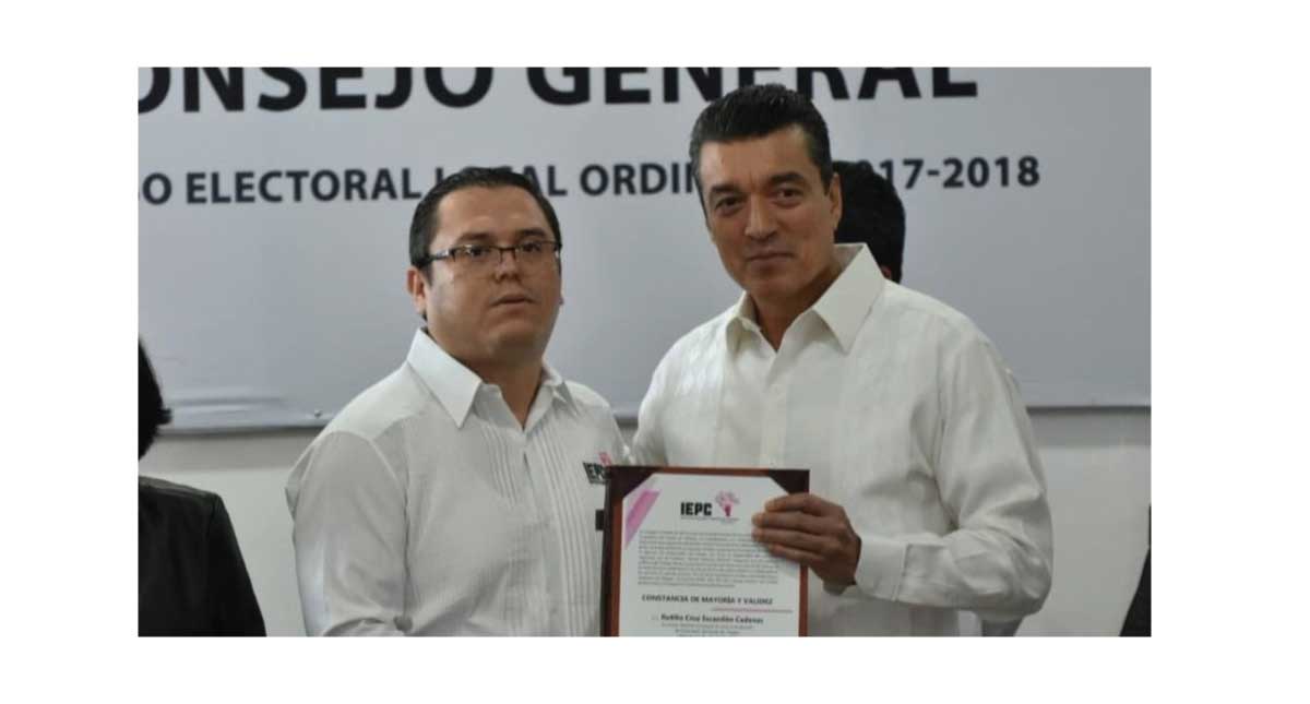 Entregan constancia de mayoría a Rutilio Escandón y Cuitláhuac García