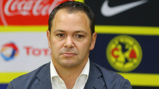 "Son puros chimes" que Diego Lainez regrese al América: Santiago Baños - santiago-banos