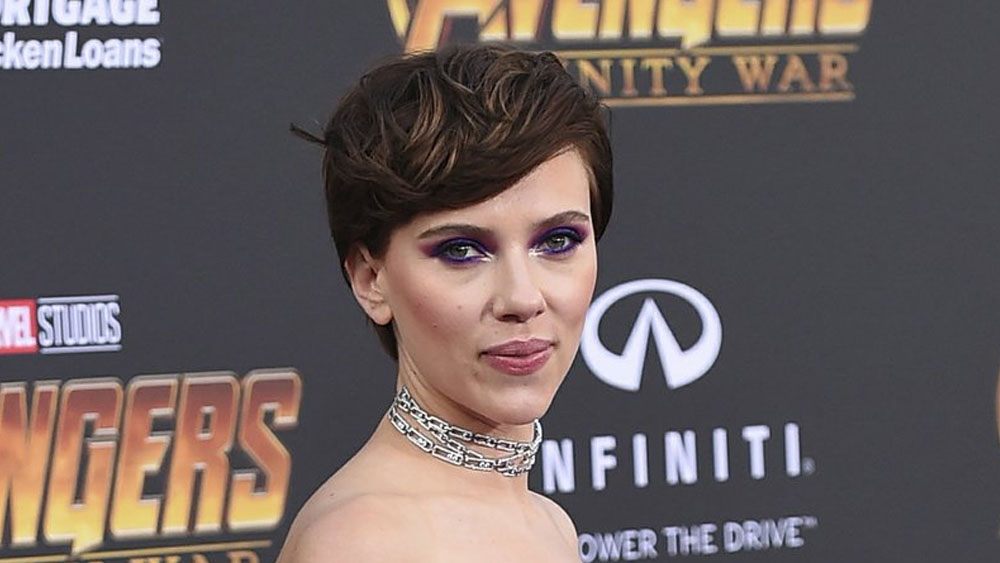 Scarlett Johansson abandona proyecto donde personificaría a transgénero
