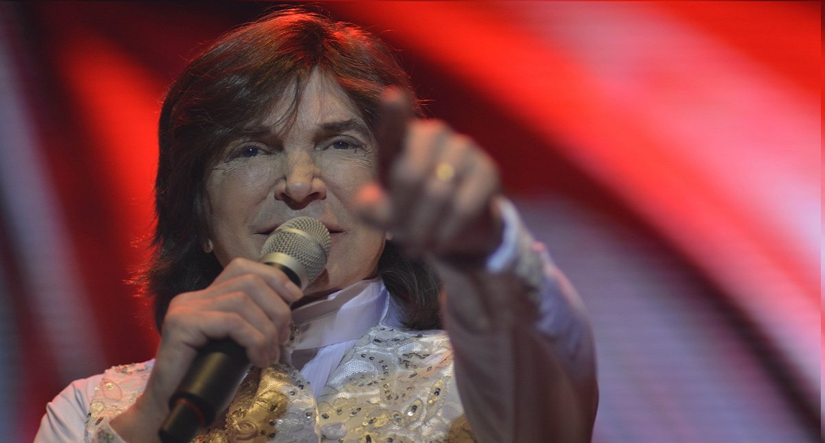 Hospitalizan a Camilo Sesto para una “pequeña intervención”