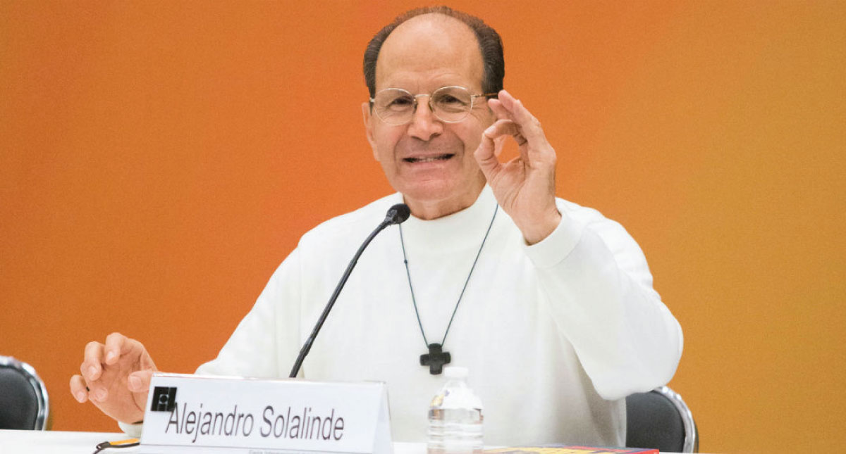 La iglesia está dando mal ejemplo: Padre Solalinde