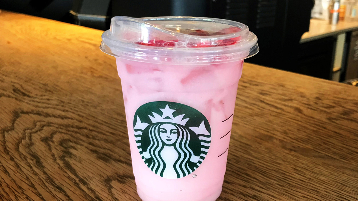 Starbucks eliminará los popotes de plástico para 2020 - starbucks-popotes-de-plastico-1