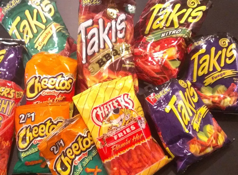 Extirpan vesícula biliar a adolescente tras comer Cheetos y Takis - takis-cheetos