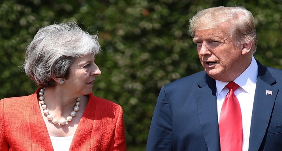 Trump presume “sólida” relación con May tras criticarla por Brexit
