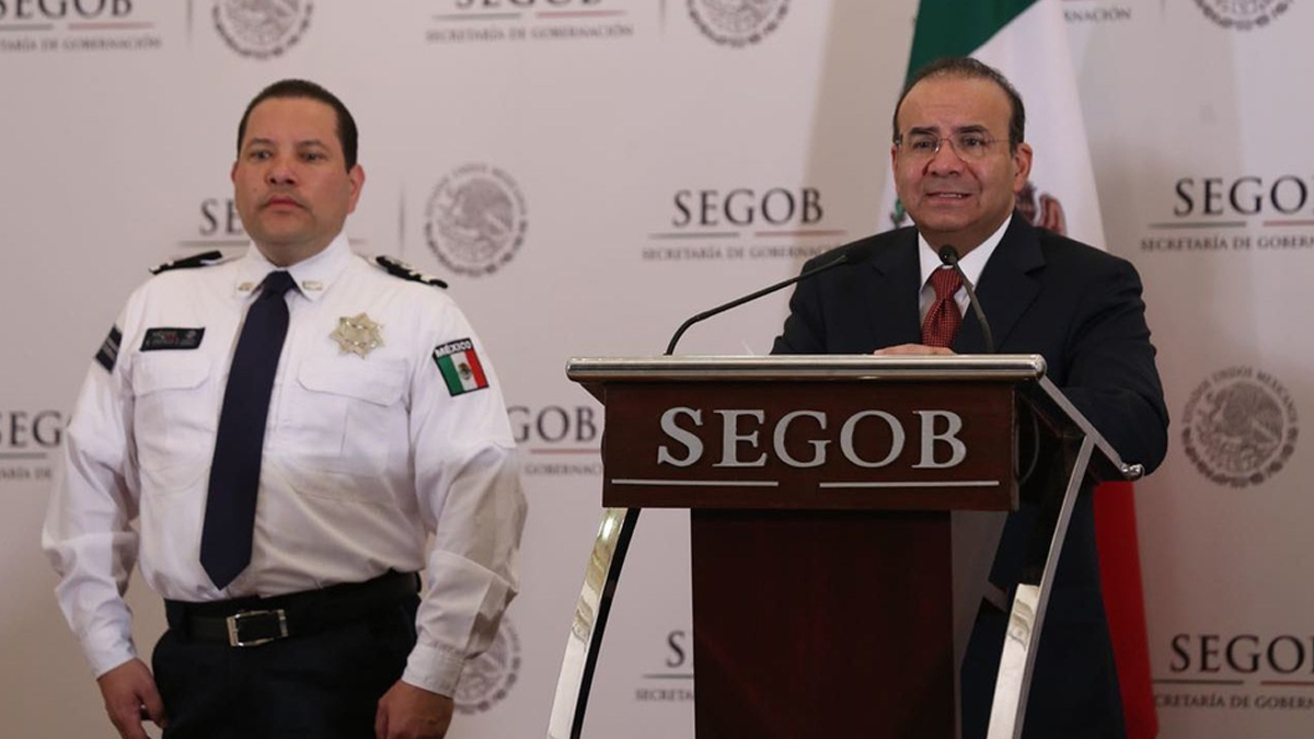 Tráfico de armas de EE.UU. impide disminuir la violencia en México: Segob