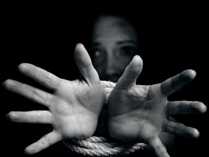 Rescatan a 80 niños encerrados en contenedores en Sudán - traficopersonasint