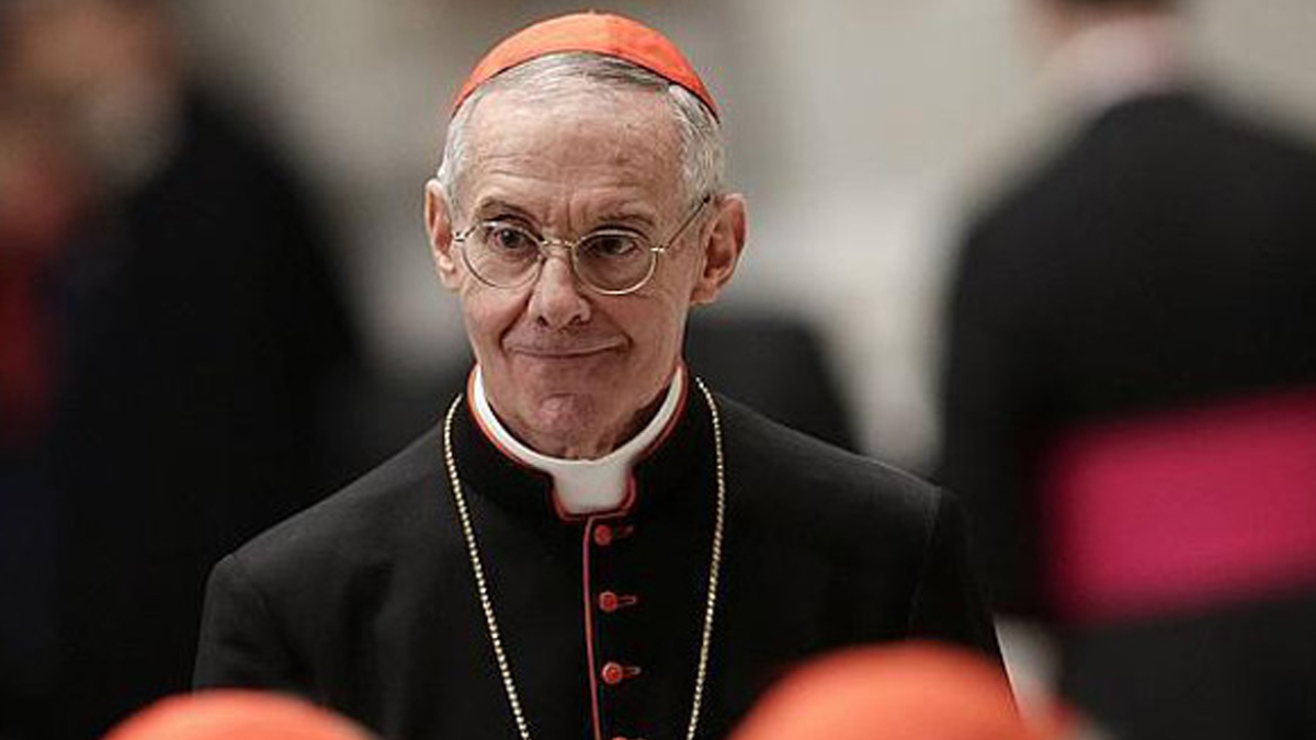 El papa da el último adiós al cardenal que lo anunció