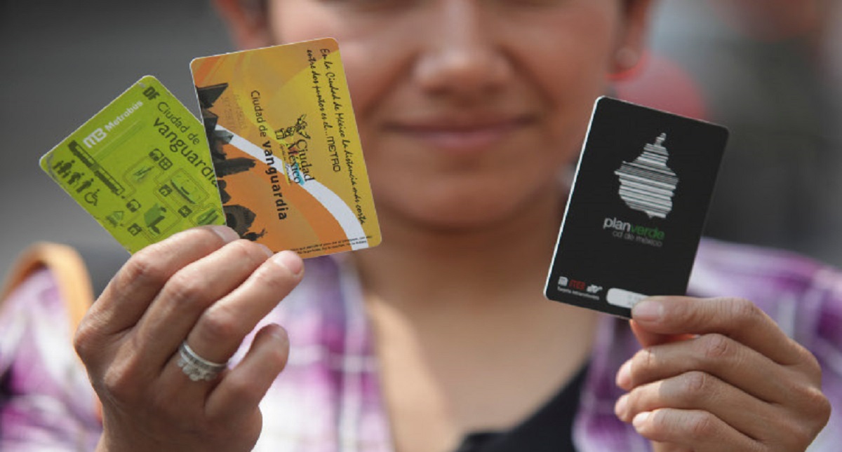 Venta ilegal de tarjetas del Metro deja para irse al Mundial