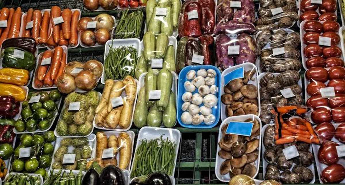 Verduras empaquetadas provocan brote de enfermedad intestinal en EE.UU.