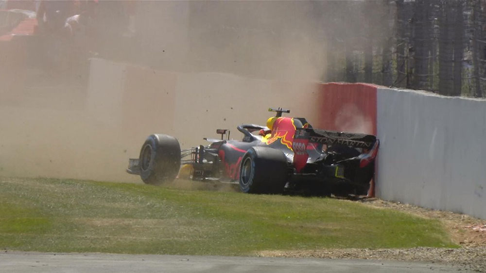 #Video Verstappen y Grosjean accidentados en prácticas del GP de Gran Bretaña