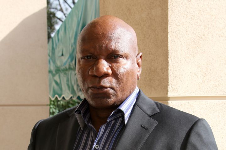 Actor denuncia que policía le apuntó con pistola en su casa - ving-rhames-1