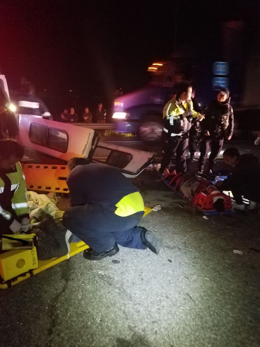 Volcadura de camioneta en Aguascalientes deja nueve lesionados - volcadura-aguascaliente