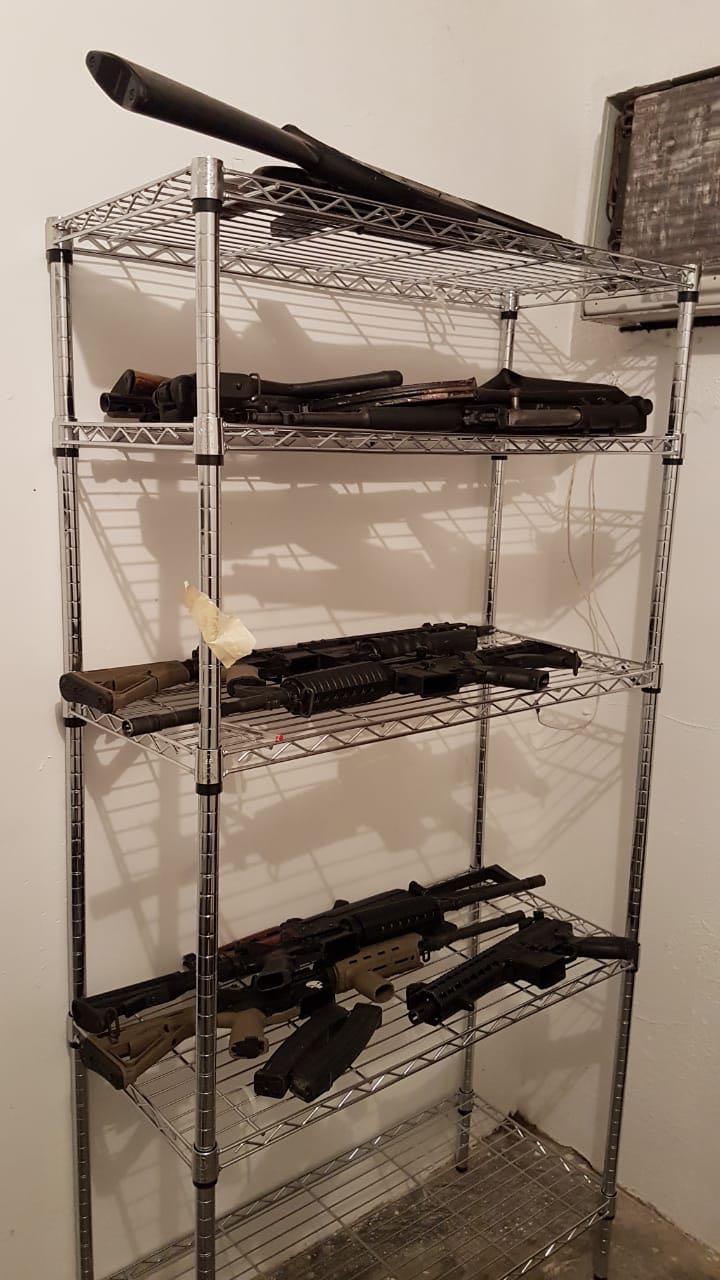 Encuentran arsenal y pancartas contra la Marina en Nuevo Laredo - whatsapp-image-2018-07-29-at-22230-pm