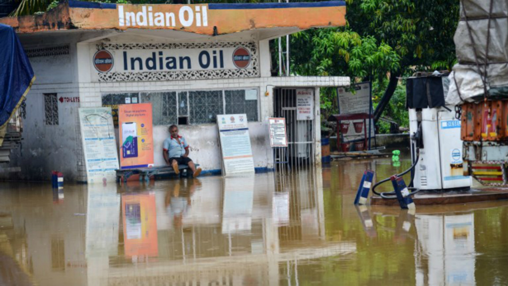 Sube a 445 cifra de muertos por inundaciones en el sur de India Sube a 445 cifra de muertos por inundaciones en el sur de India
