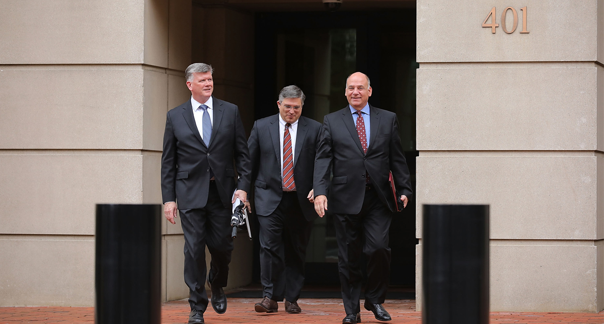 Declaran a Paul Manafort culpable de al menos ocho cargos - abogado-de-john-manafort