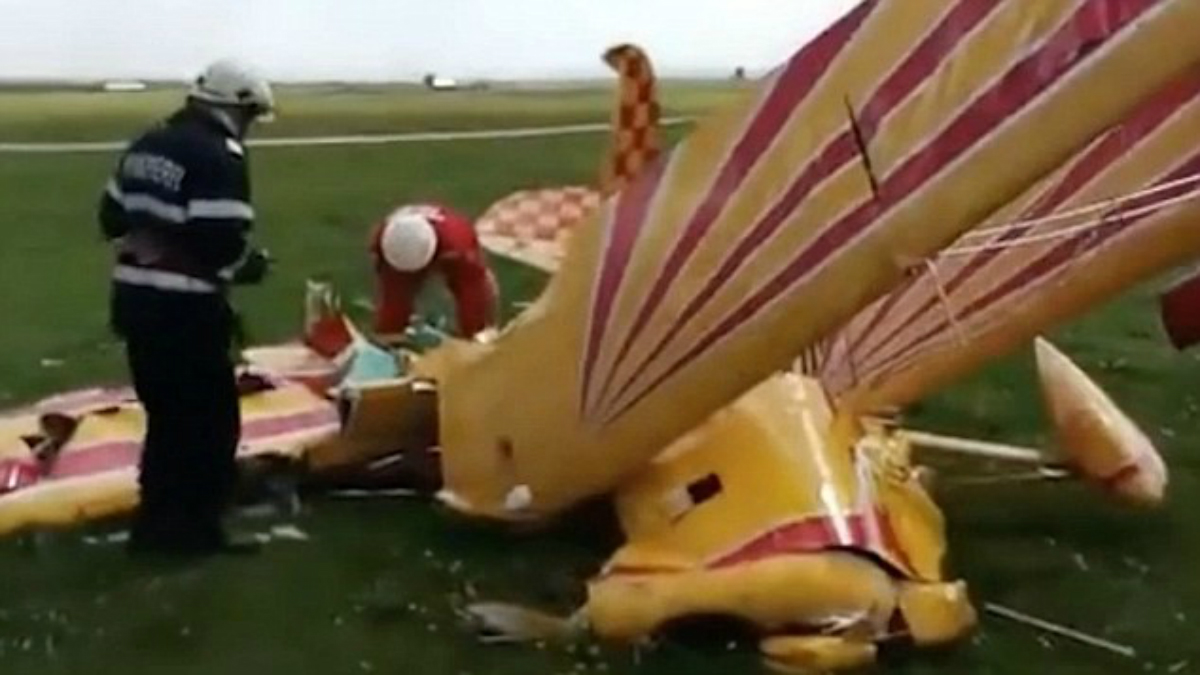 #Video Aviones se estrellan durante práctica de show aéreo en Rumania