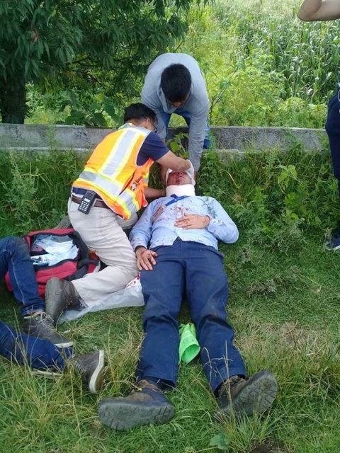 Desplome de avión pequeño en Oaxaca deja tres heridos - accidente-avioneta-zacatepec-4