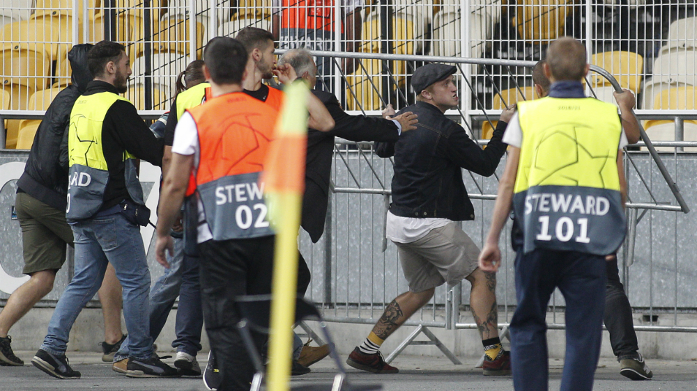 Ajax se clasifica para la fase de grupos de la Champions - ajax-dynamo