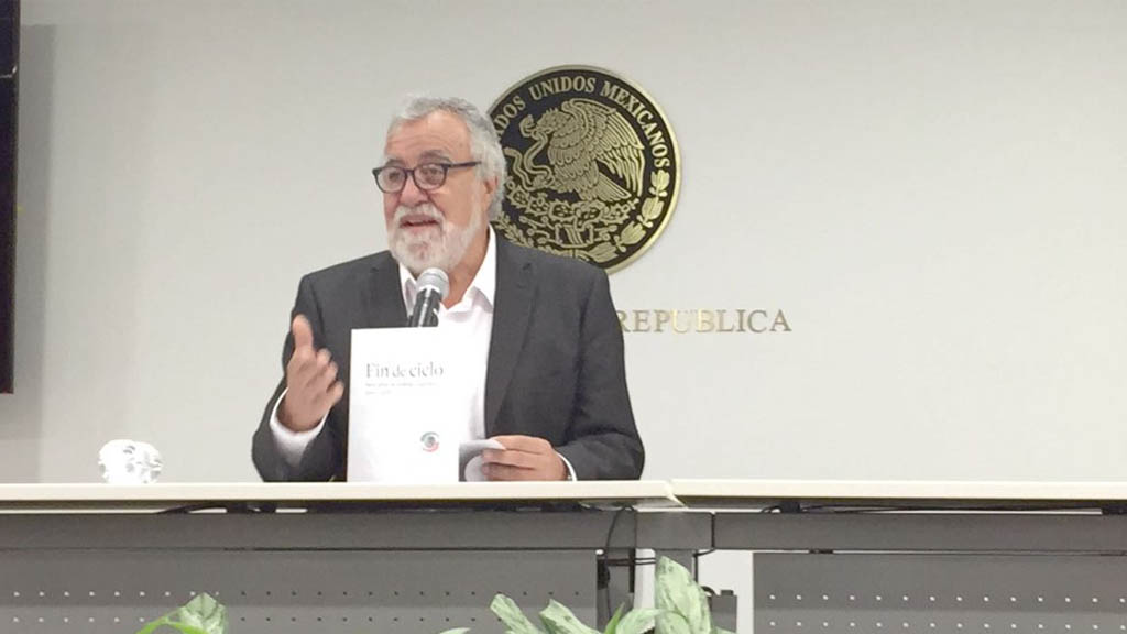 Encinas asegura que se investigará a fondo el Caso Iguala