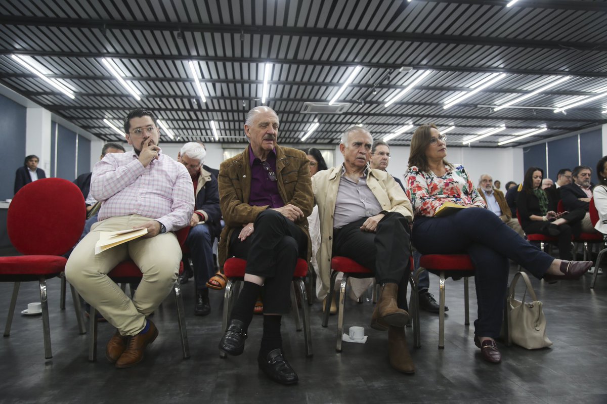 AMLO se reúne con futuro gabinete - amlo-03