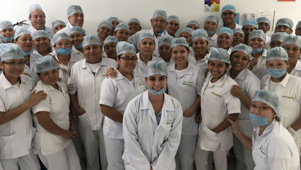 AMLO visita laboratorios de producción de plantas tropicales en Chiapas AMLO visita laboratorios de producción de plantas tropicales en Chiapas